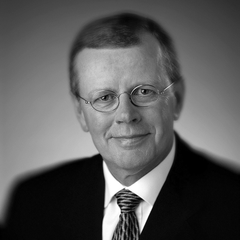 John Hunkin, CM (MBA '69, Hon LLD '04)